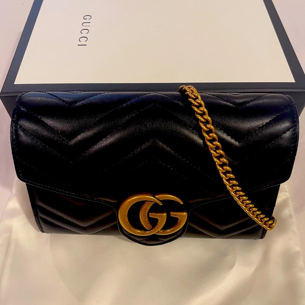 Gucci GG Marmont Matelasse Black Leather Mini Bag